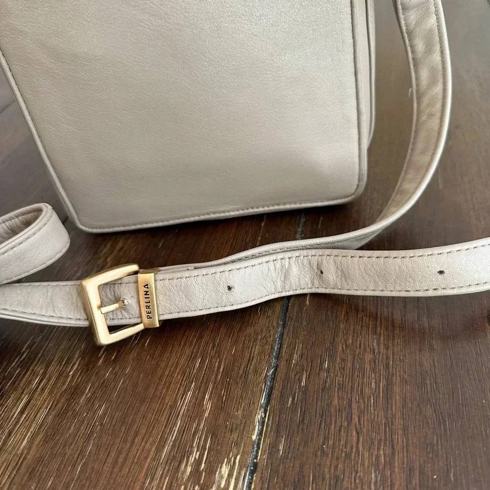 Vintage Perlina New York cross body bag